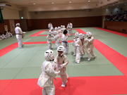 支部昇級審査会　白帯